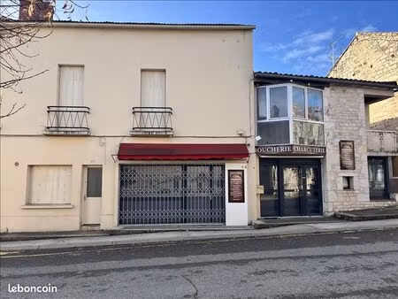 immeuble 296 m² lalbenque