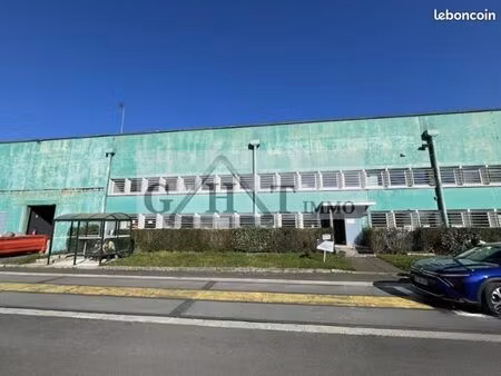 local industriel 9 200 m²