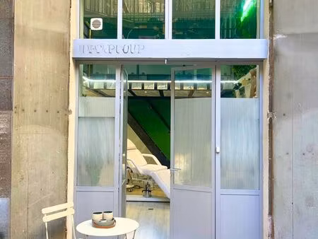 local professionnel duplex 30 m² – marseille 7e – corderie / vieux-port