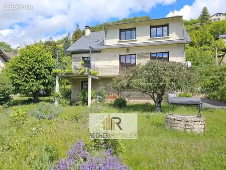 maison 8 pièces 182 m²