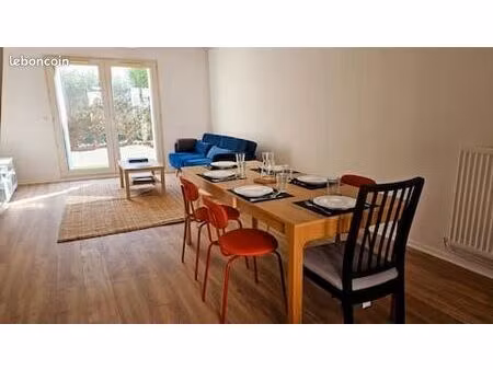 maison de ville 5p 100 m² + parking — tours — dpe c
