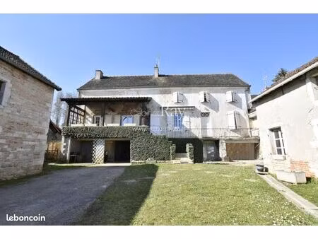 givry. charmante propriete vigneronne en côte chalonnaise