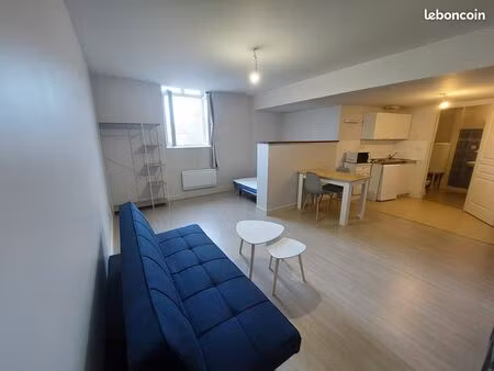 cholet centre place travot meuble t1 bis