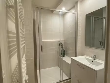 appartement 53m² — saint-genis-laval (69230)