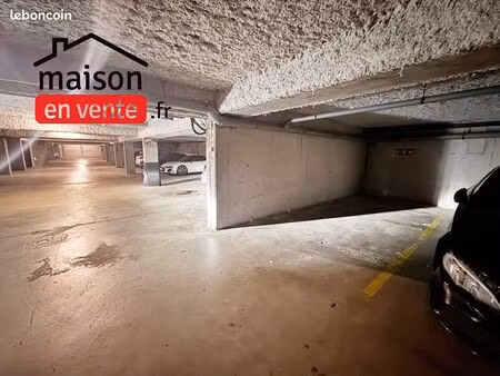 parking/box 1 pièce nantes