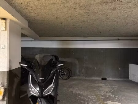 place parking moto paris 6 odéon/buci/st michel