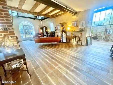 maison 6 pièces 172 m²