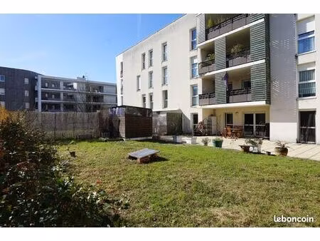 t4 récent 78m² avec grande terrasse et jardin