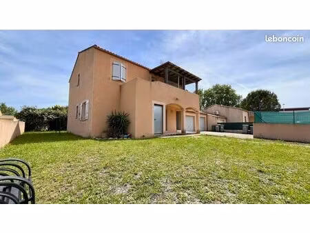 propriété 8 pièces 150 m²