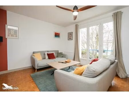 maison 6 pièces 80 m²