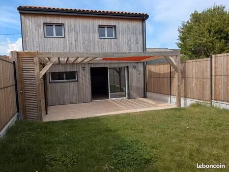 maison neuve 3 chambres - jardin clos  garage - la varenne (49)