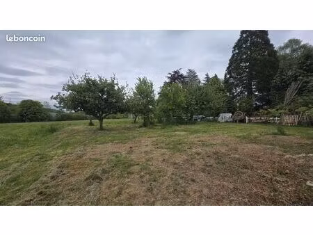grand terrain 2900 m2
