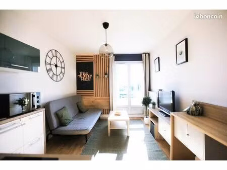 vds studio meublé