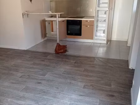 appartement f2 châtel-guyon