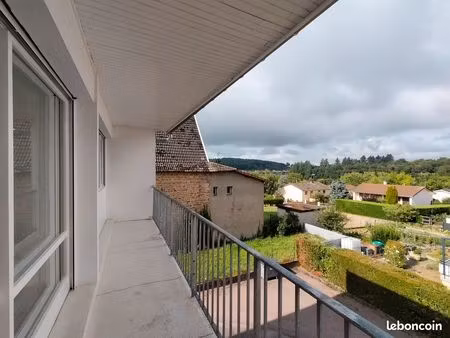 beau et lumineux t3 de 55 m² avec balcon et garage