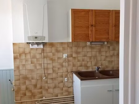 location f4 paray-le-monial