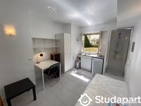 appartement 1 pièce 12 m²