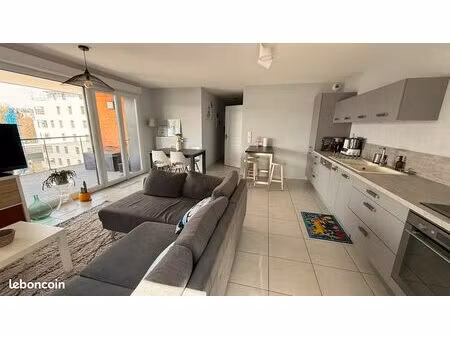 appartement - 69 m² - voiron centre