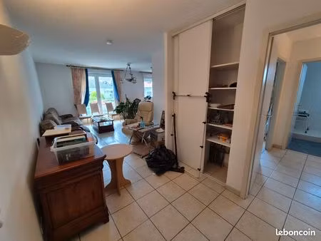 appartement t3 (72 m²) + garage clos à weyersheim – sans agence