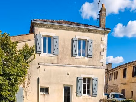 maison 3 pièces 82 m²