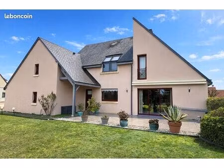 maison 5 pièces 171 m²