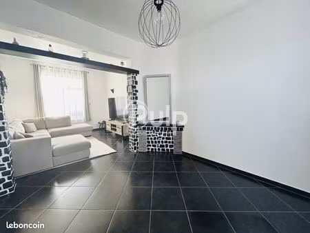 maison 5 pièces 121 m²