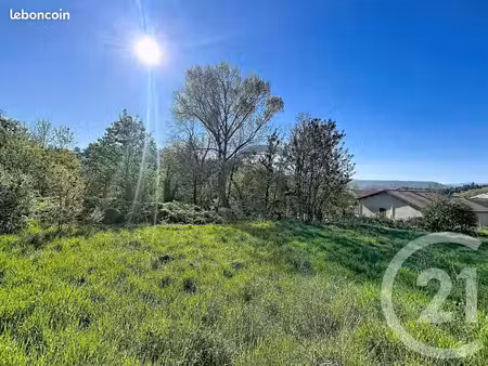 terrain 1 278 m² enval