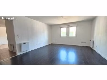 appartement 3 pièces 64 m²