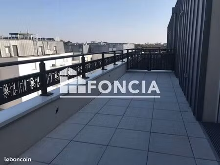 appartement 3 pièces 64 m²