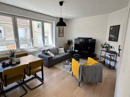 superbe appartement t3 lumineux 75m2