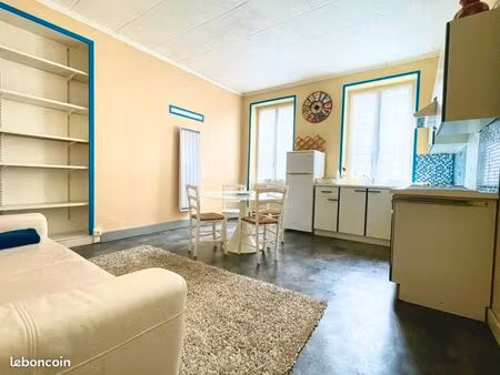 appartement 2 pièces -44 m2-centre ville