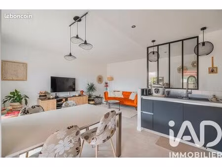 appartement 4 pièces 84 m²