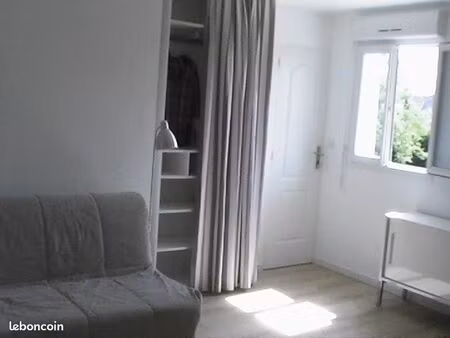 tours sud studio 25 m2