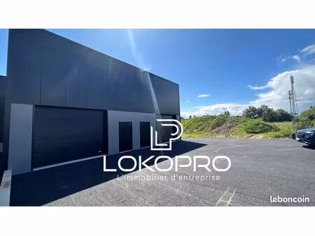 local 215 m² cholet
