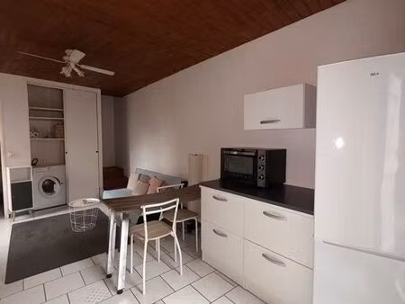 maison t2 meublée avec climatisation jardin et local individuels