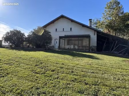 maison 4 pièces 133 m²