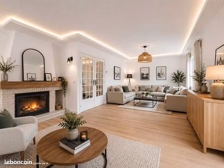 maison 7 pièces 160 m²