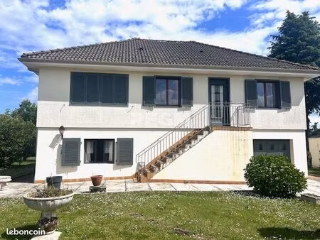 maison 6 pièces 90 m²