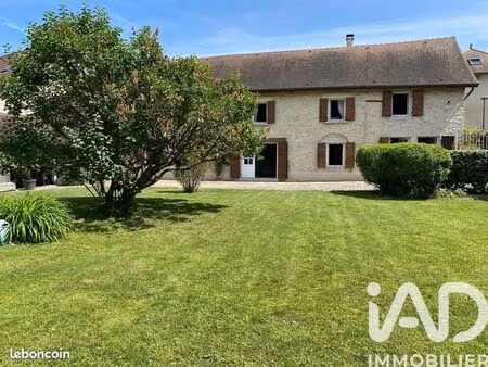 longère 5 pièces 175 m²
