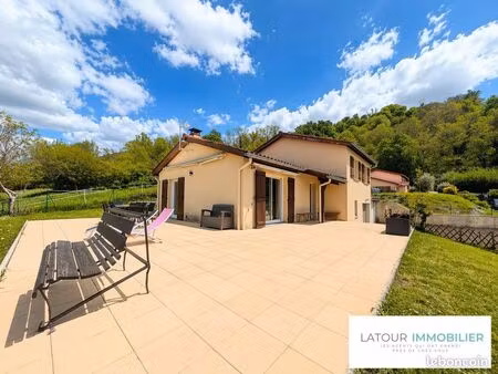maison 6 pièces 131 m²