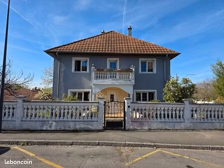 maison individuelle pleine de charme