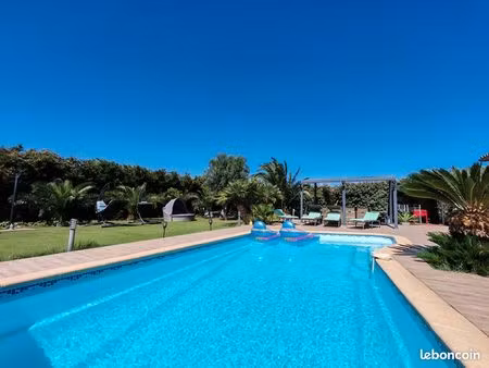 propriété 5 pièces 125 m²