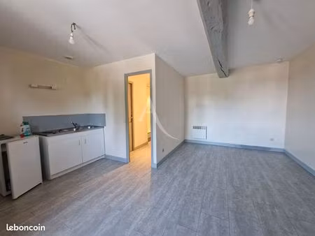 studio 1 pièce 26 m²