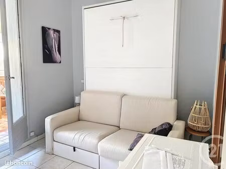 studio 1 pièce 13 m²