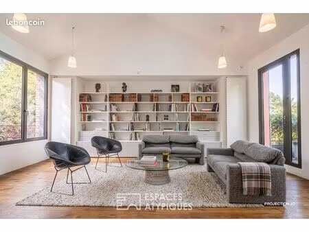 maison 2 pièces 139 m²