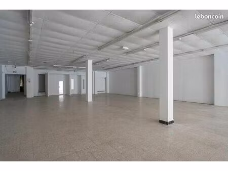 maison 2 pièces 539 m²