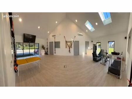location salle de gym et/ou box équipé