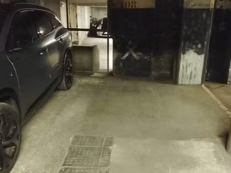 parking à vendre rue d'enghien  paris 10ème