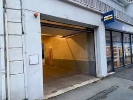local divers 80 m² st malo