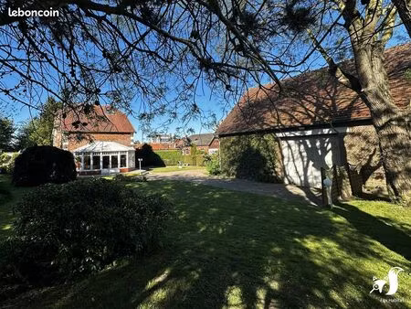 propriété 8 pièces 167 m²